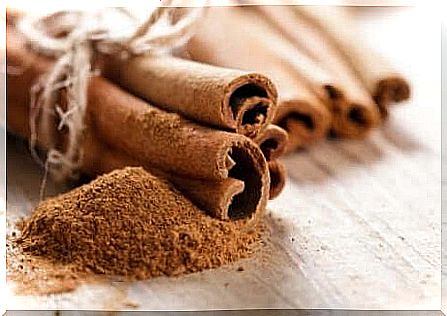 Cinnamon is effective in relieving stomach gas