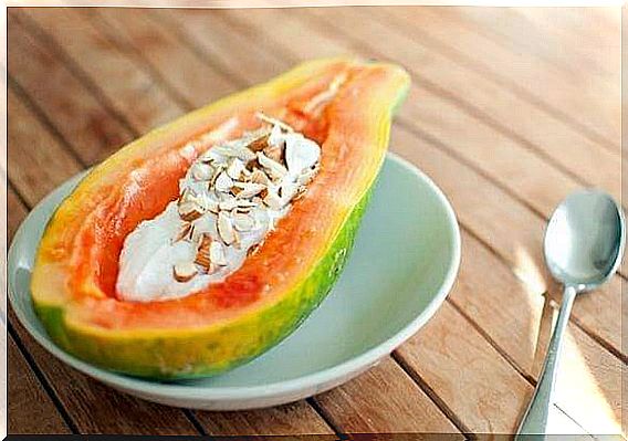 filling foods to include in your breakfast: papaya