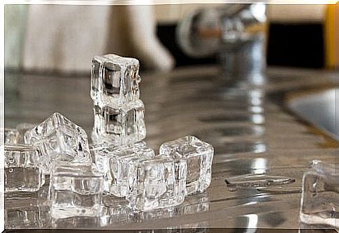 Ice cubes relieve migraines