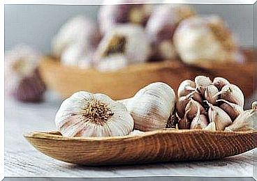 Cloves of garlic