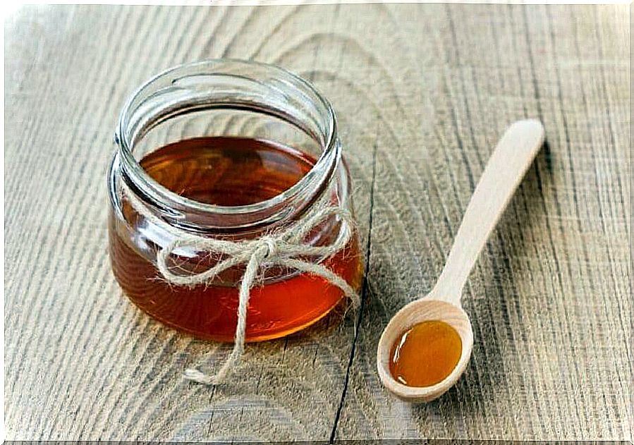 Benefits of honey against headaches.