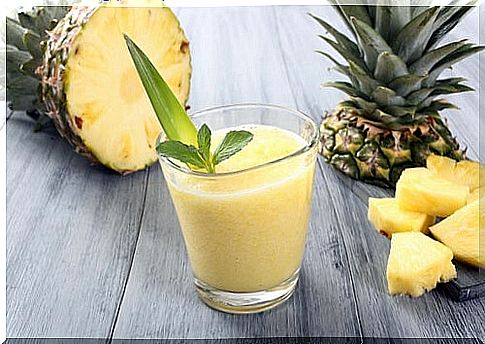 treat dysphonia with pineapple juice 